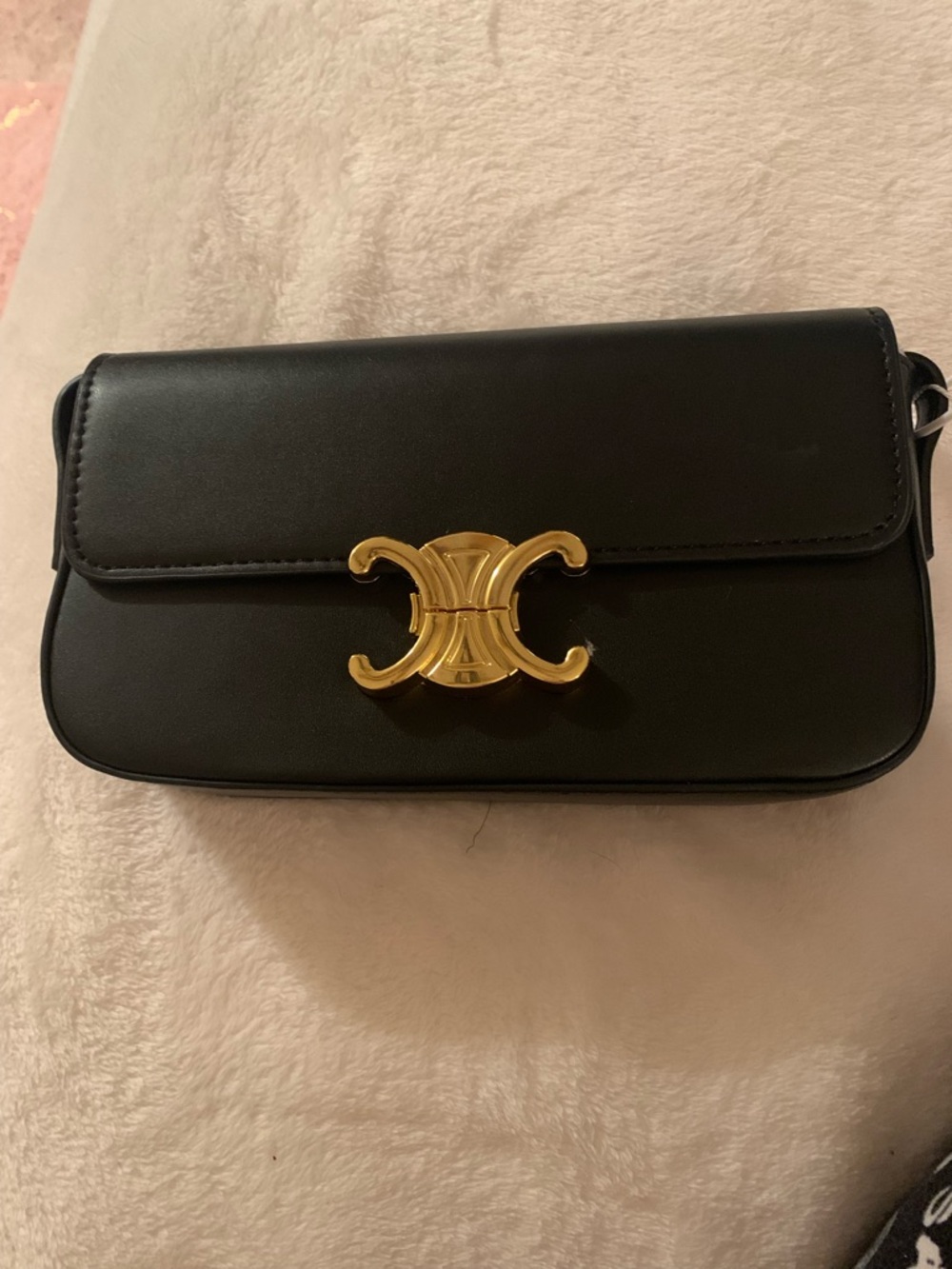 Elegant Black Leather Crossbody with Gold Accent Clasp